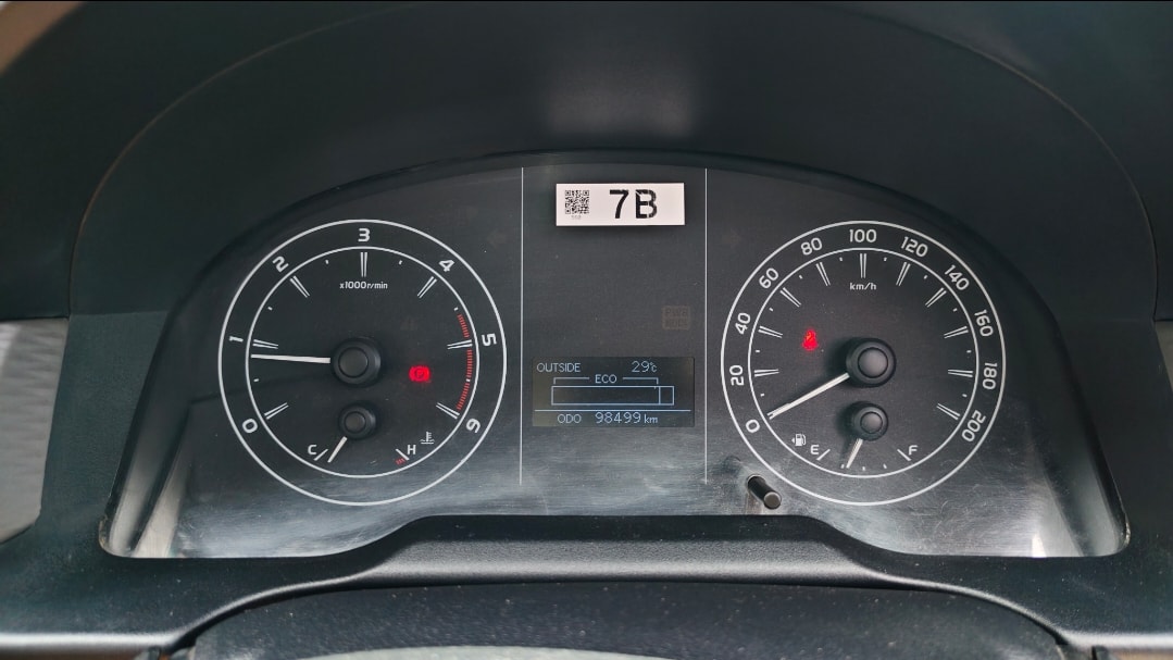 Innova Crysta image 11 Innova Crysta image 11