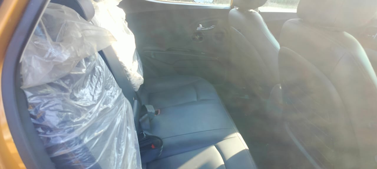 Used 2023 Mahindra XUV300 Used 2023 Mahindra XUV300