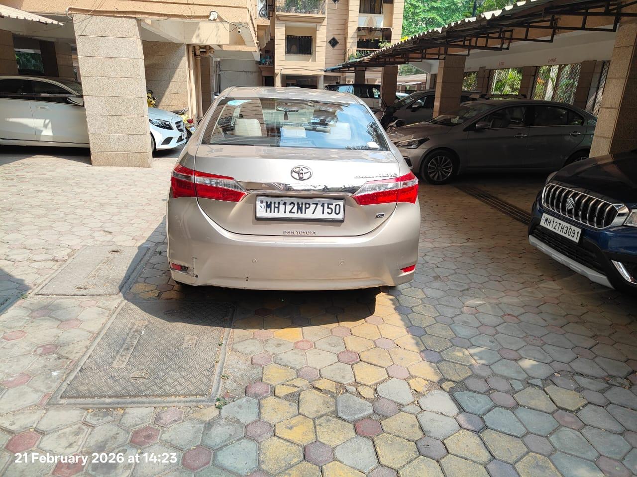 Corolla Altis image 1 Corolla Altis image 1