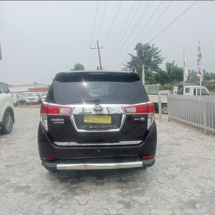 Used 2017 Toyota Innova Crysta Used 2017 Toyota Innova Crysta