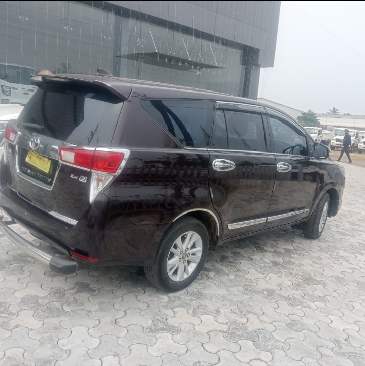 Used 2017 Toyota Innova Crysta Used 2017 Toyota Innova Crysta