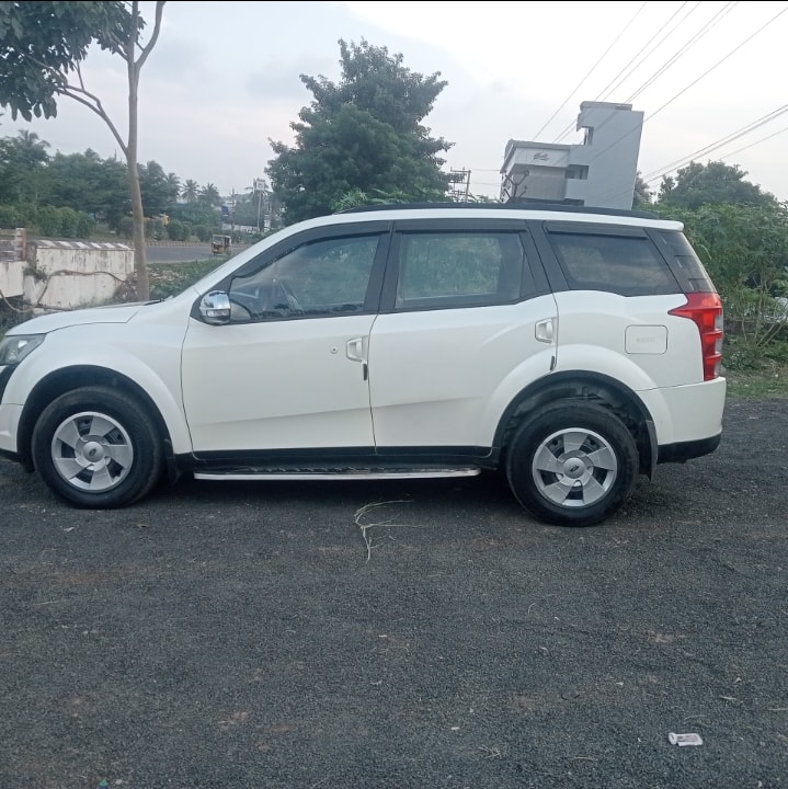 Used 2017 Mahindra XUV500 Used 2017 Mahindra XUV500