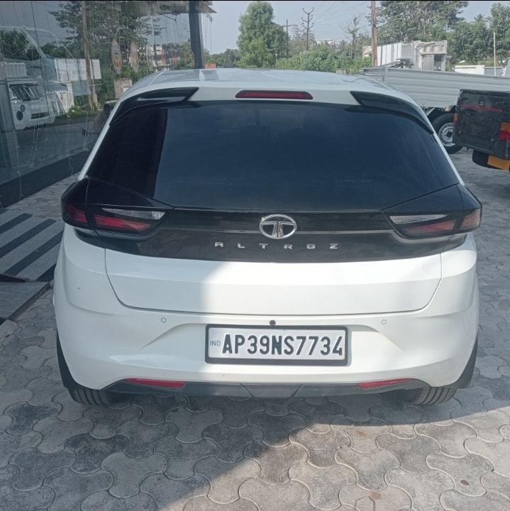 Used 2021 Tata Altroz Used 2021 Tata Altroz