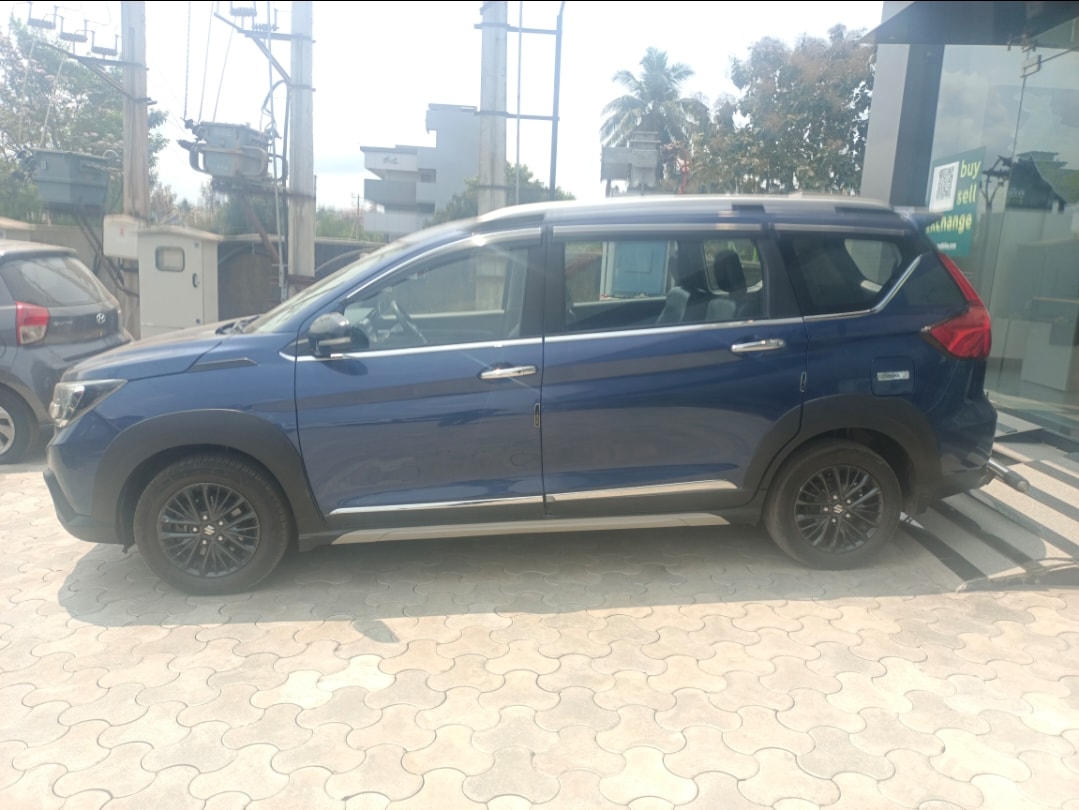 XL6 image 2 XL6 image 2