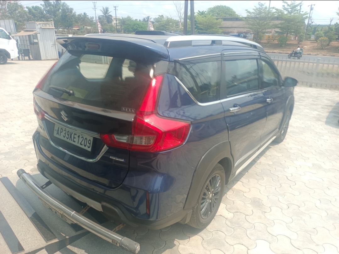 XL6 image 5 XL6 image 5