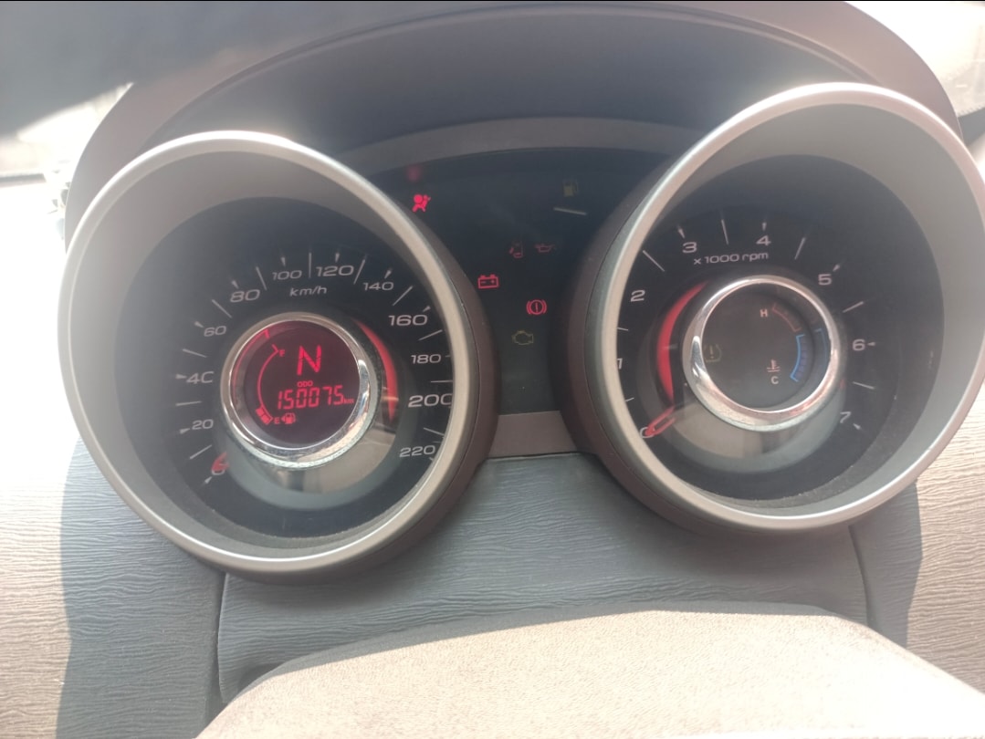 XUV500 image 11 XUV500 image 11