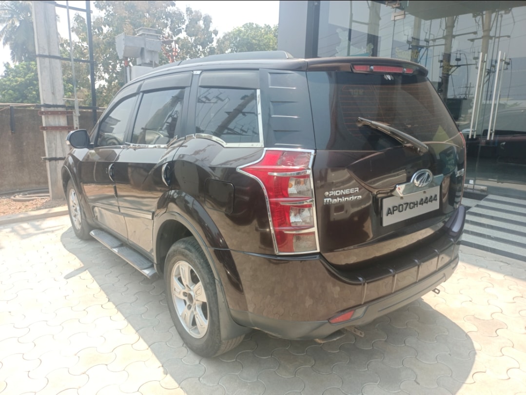 XUV500 image 3 XUV500 image 3