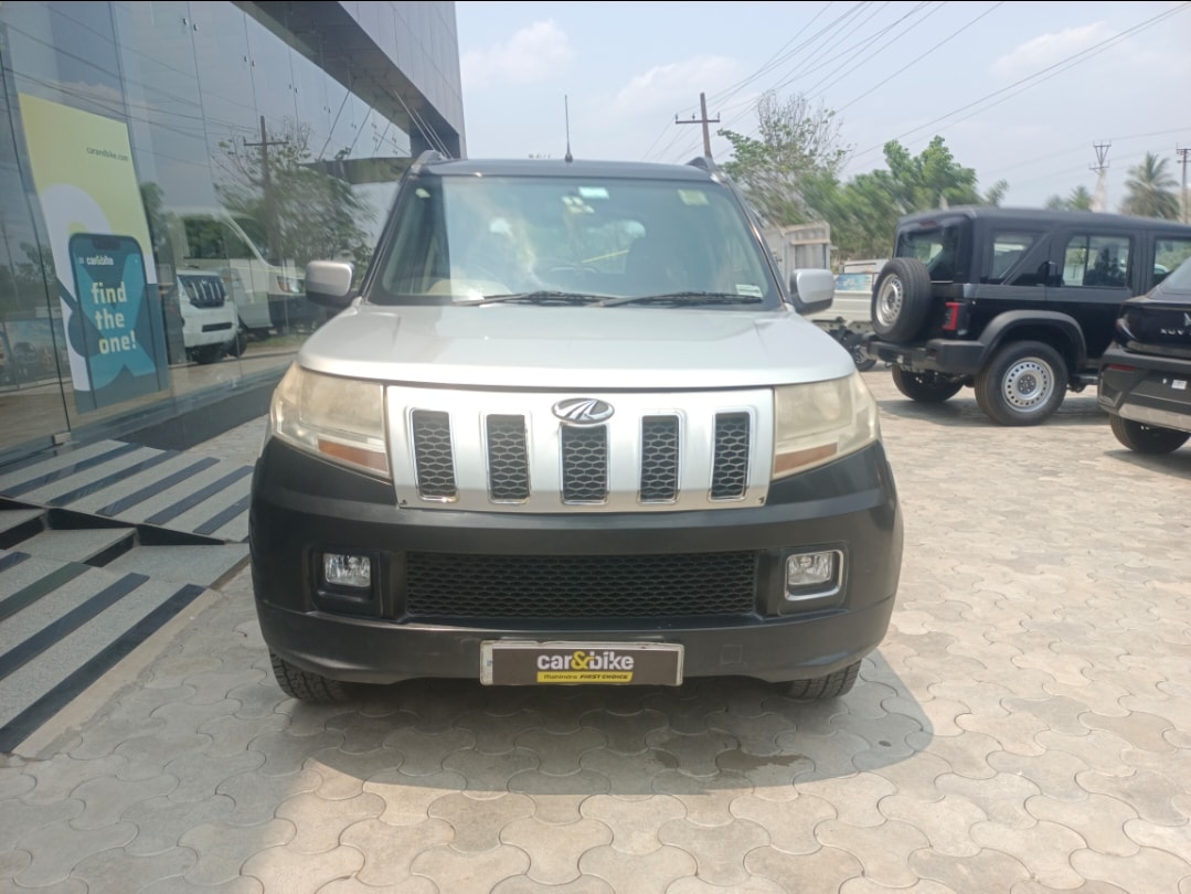 TUV300 image 8 TUV300 image 8