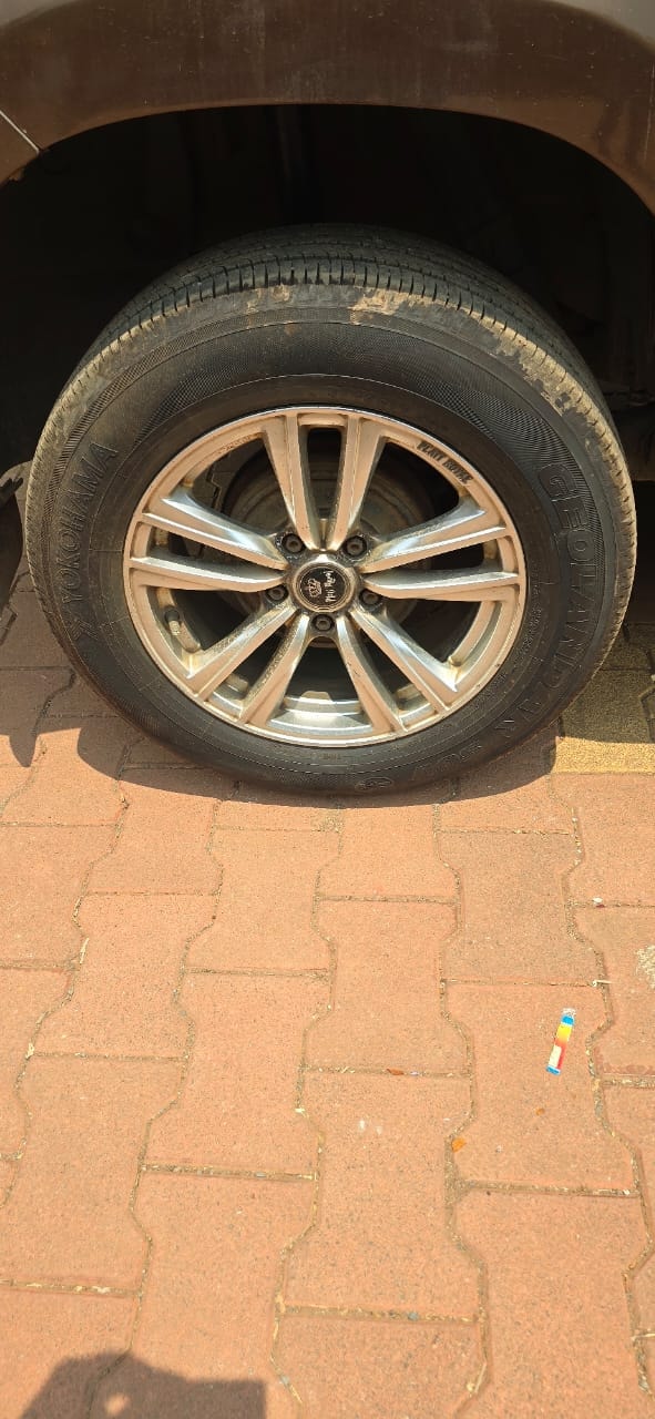 Duster image 9 Duster image 9