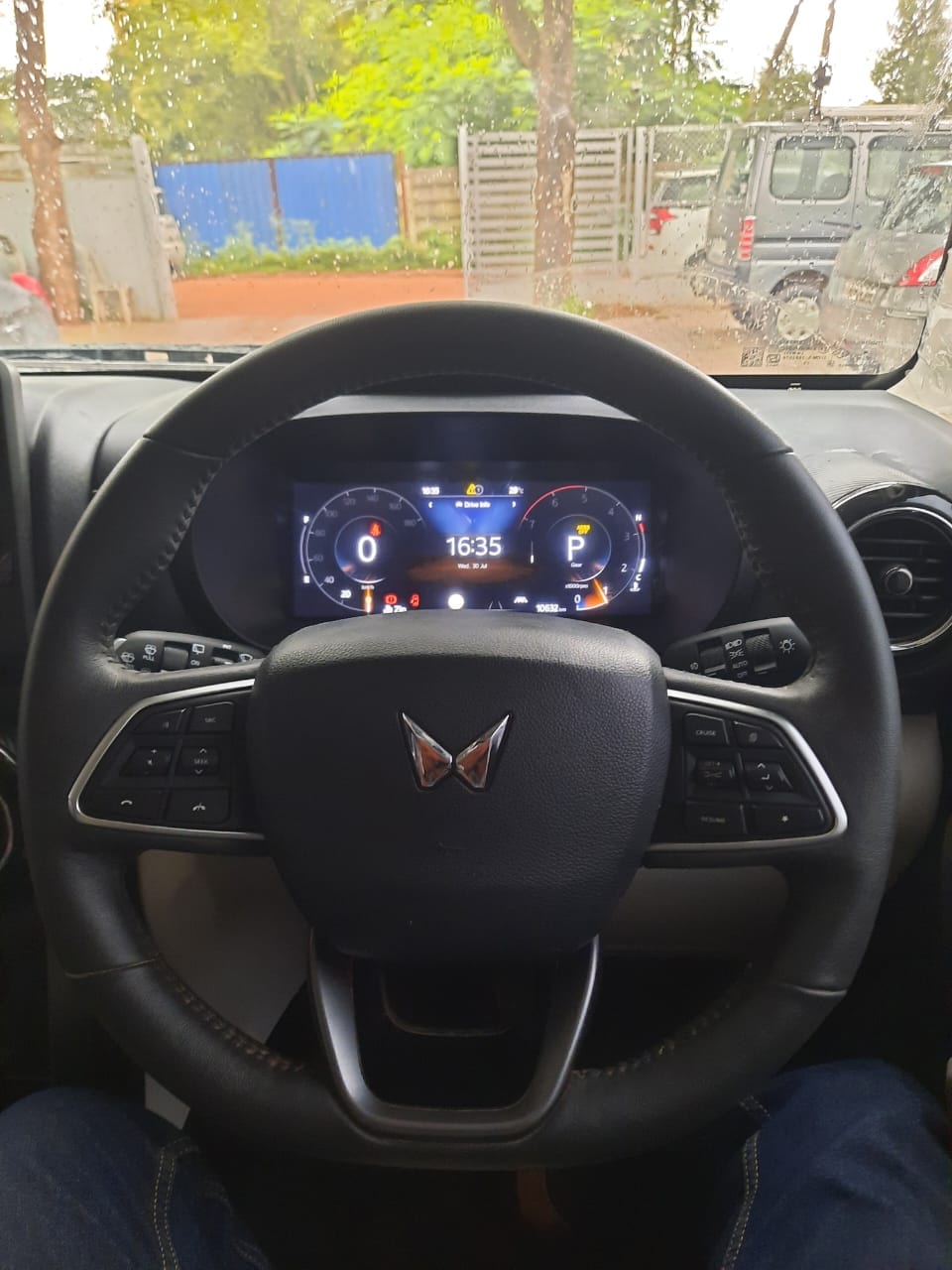 Used 2024 Mahindra Thar Roxx Used 2024 Mahindra Thar Roxx