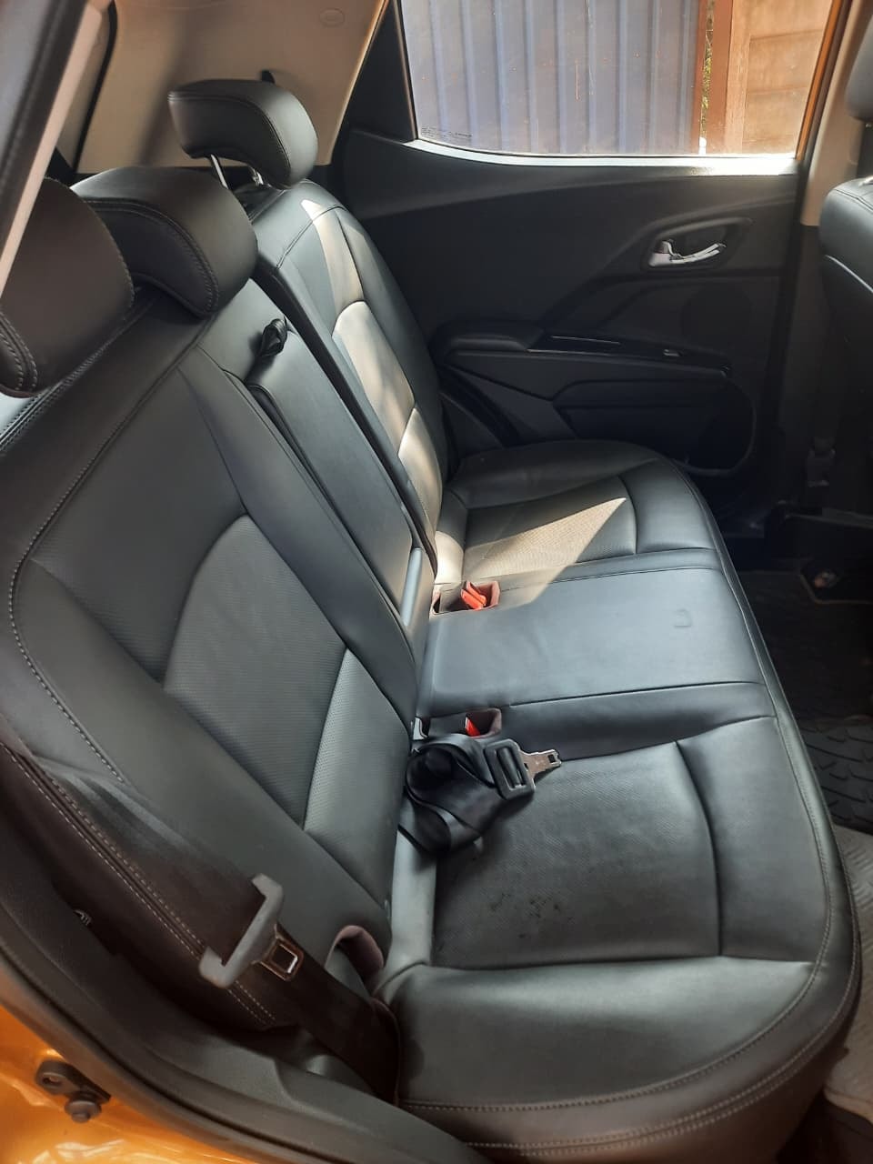 XUV300 image 15 XUV300 image 15