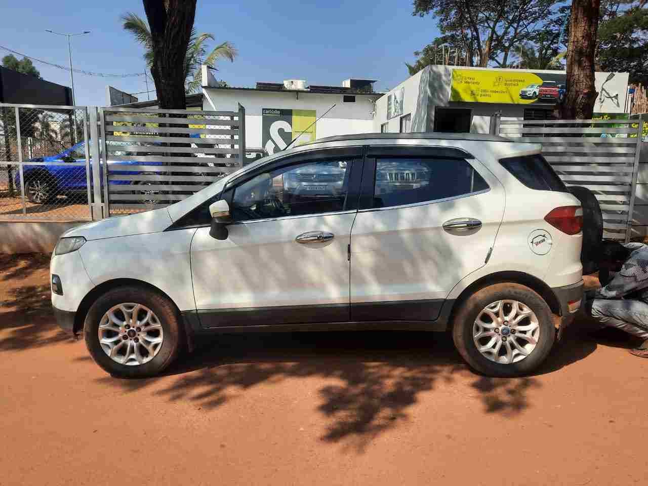 EcoSport image 2 EcoSport image 2