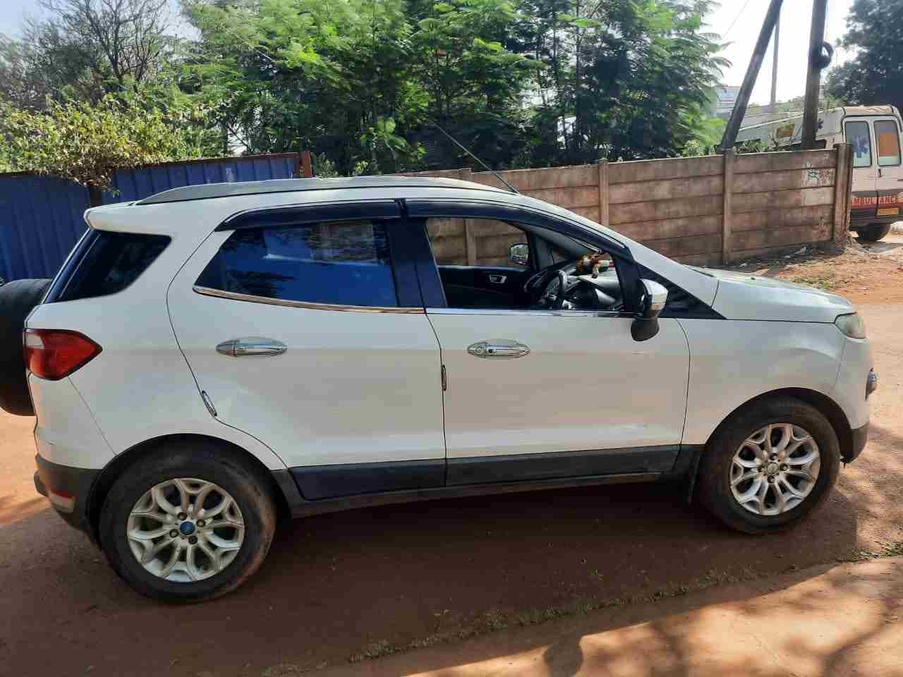 EcoSport image 6 EcoSport image 6