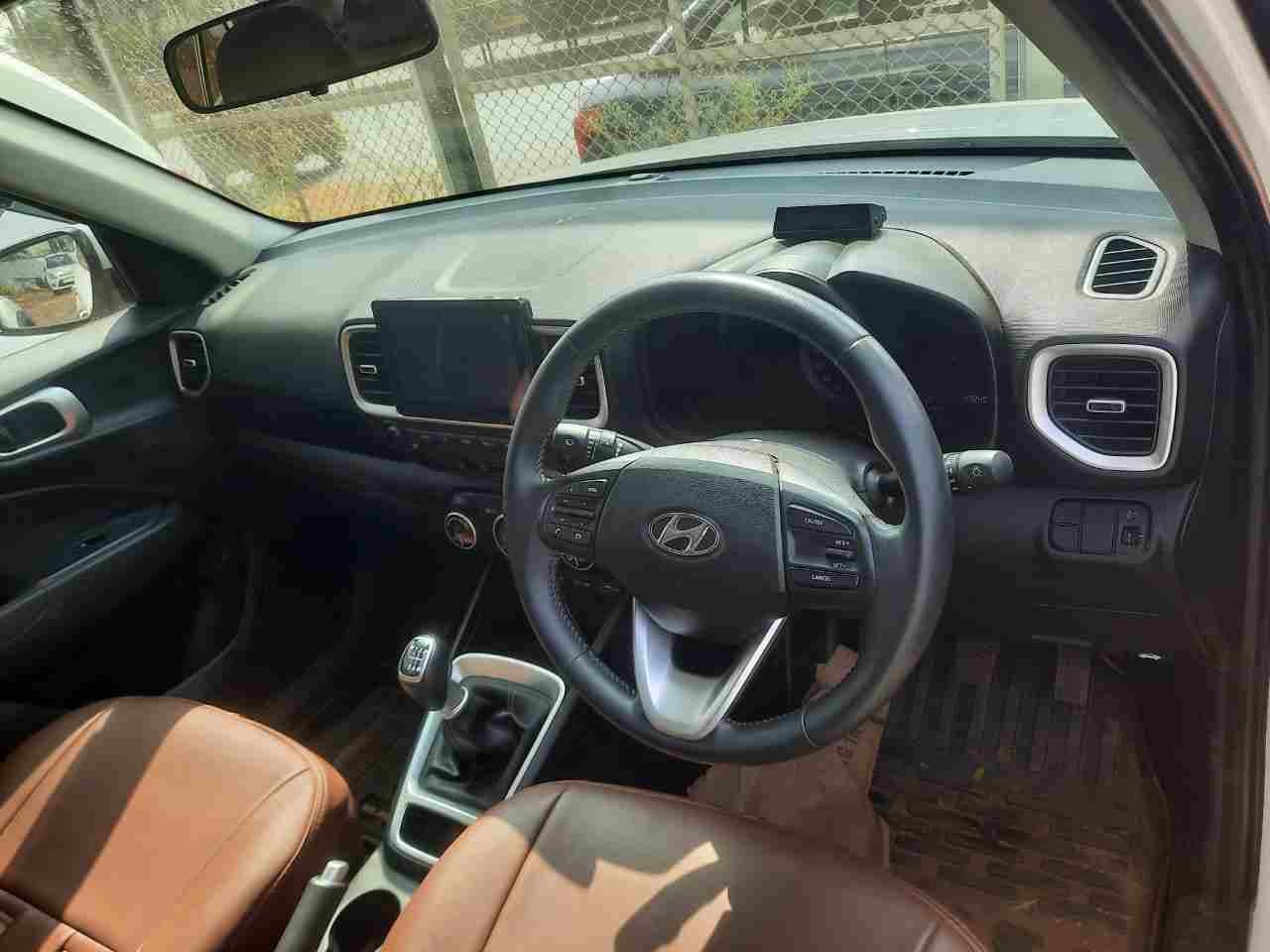 Used 2021 Hyundai Venue Used 2021 Hyundai Venue