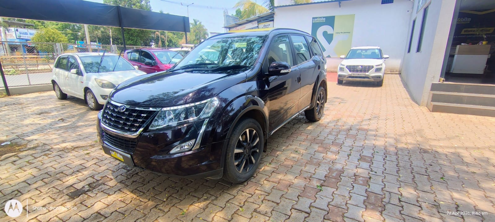 XUV500 image 1 XUV500 image 1