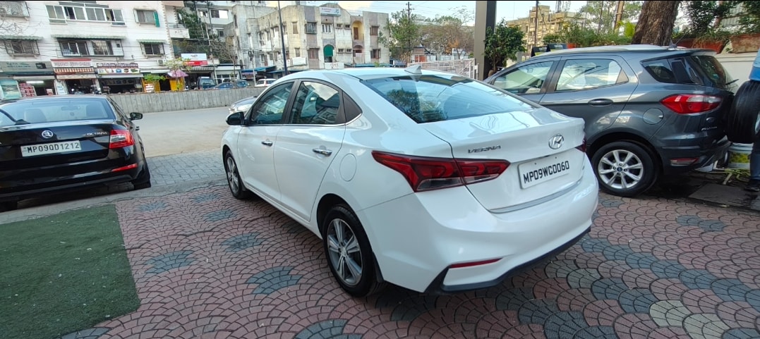 Verna image 2 Verna image 2