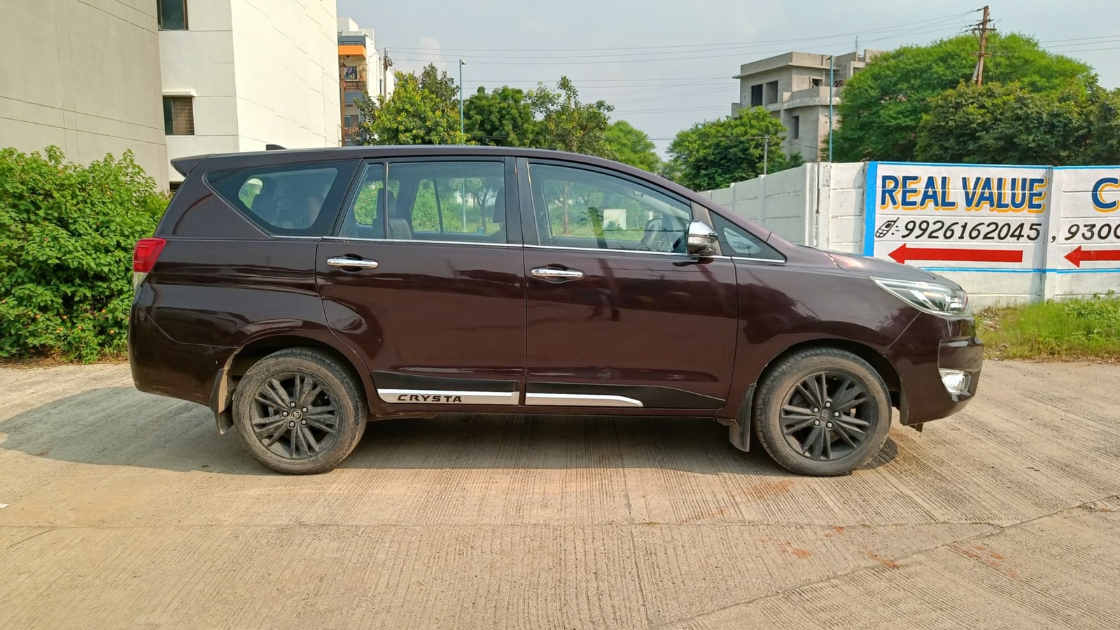 Used 2016 Toyota Innova Crysta Used 2016 Toyota Innova Crysta