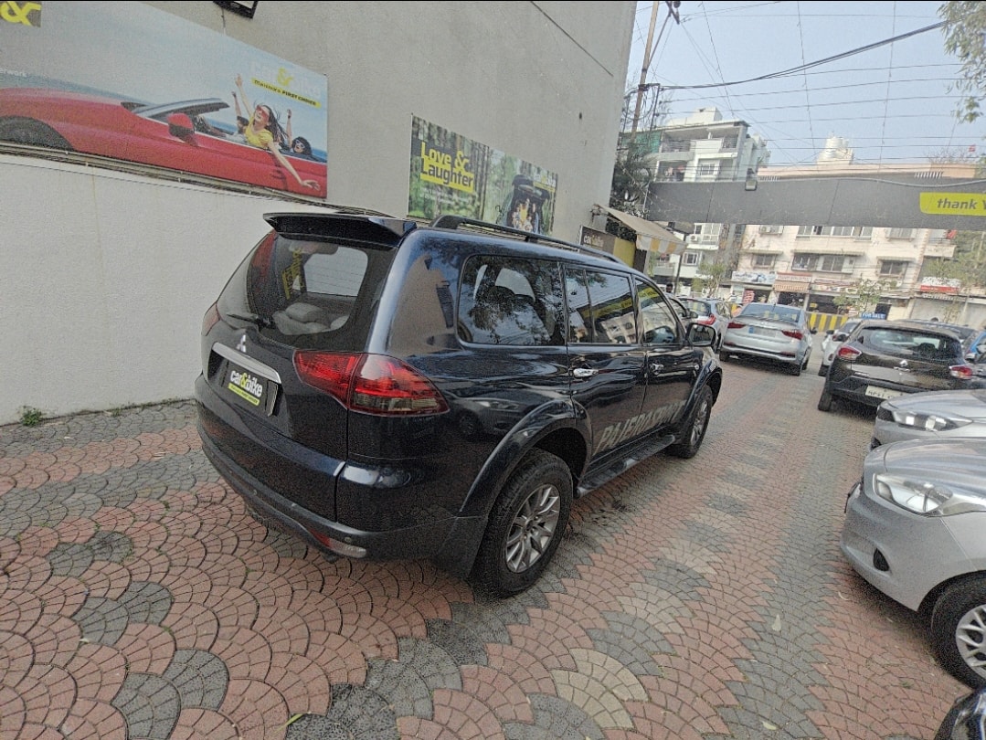 Pajero Sport image 4 Pajero Sport image 4