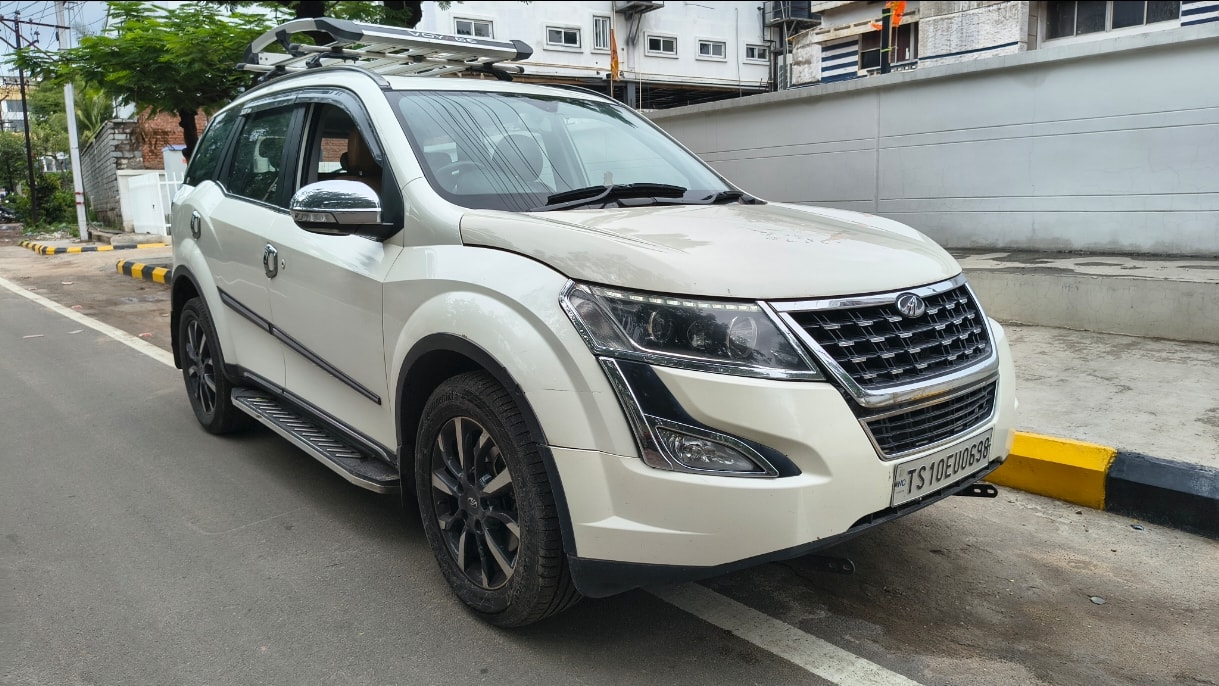 XUV500 image 5 XUV500 image 5