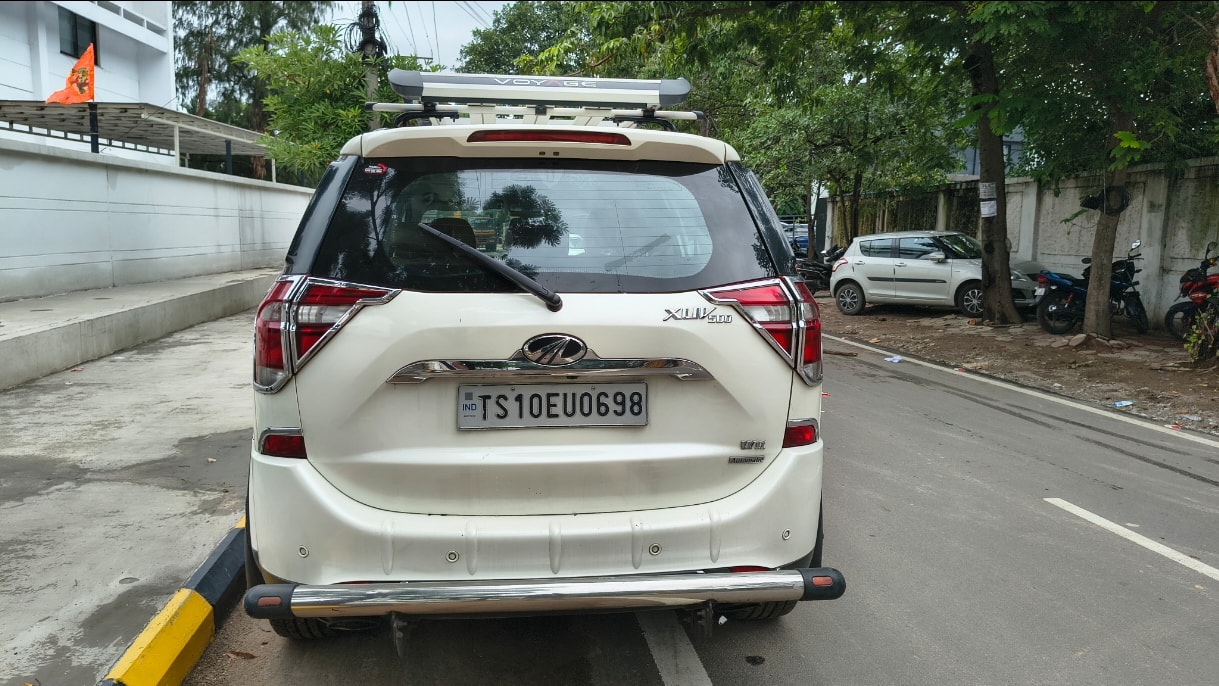 XUV500 image 3 XUV500 image 3