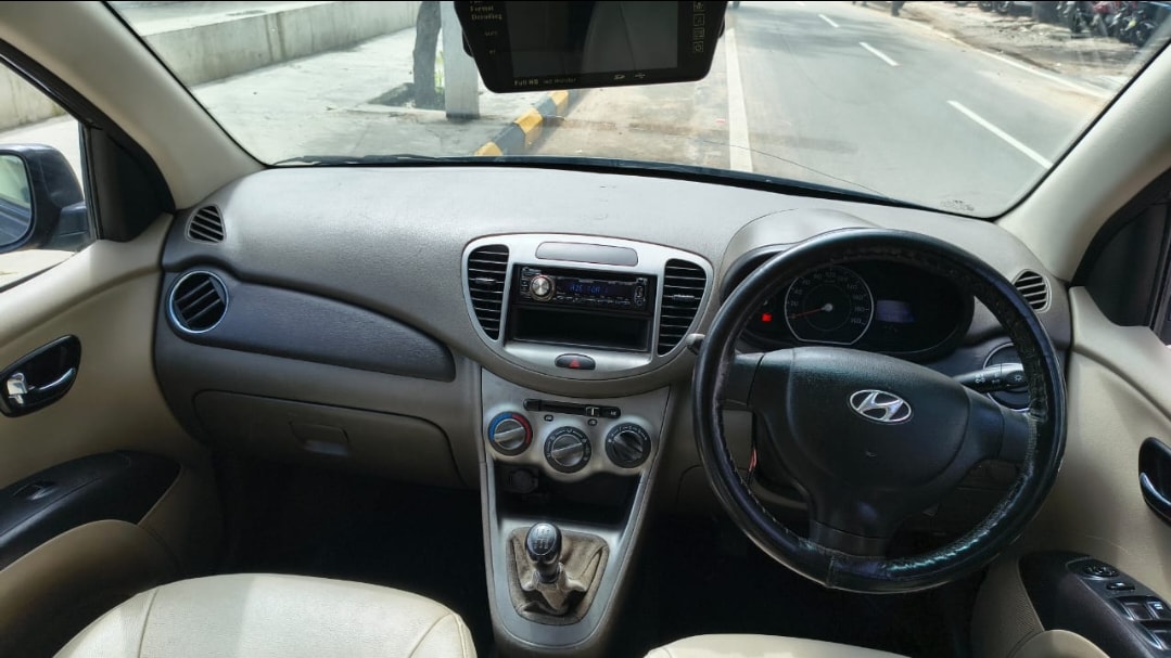 i10 image 10 i10 image 10