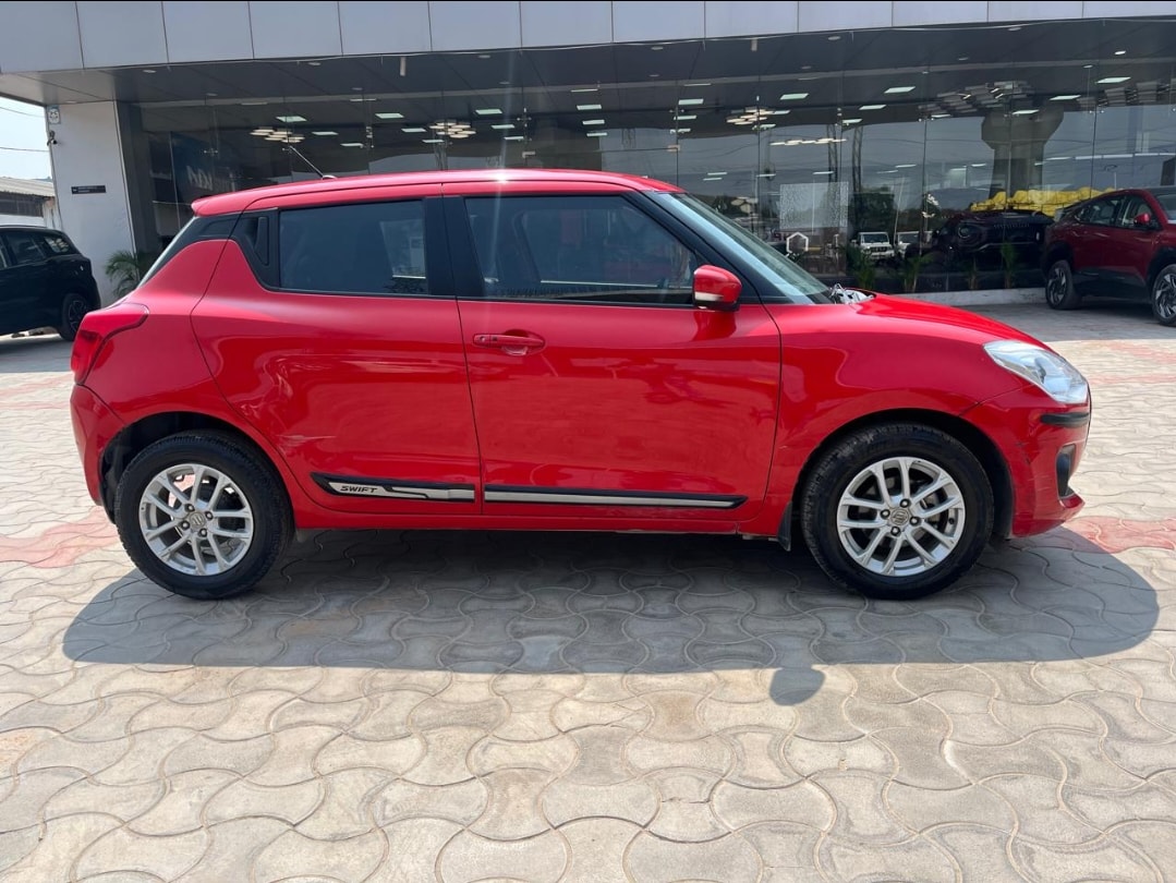 Swift image 4 Swift image 4