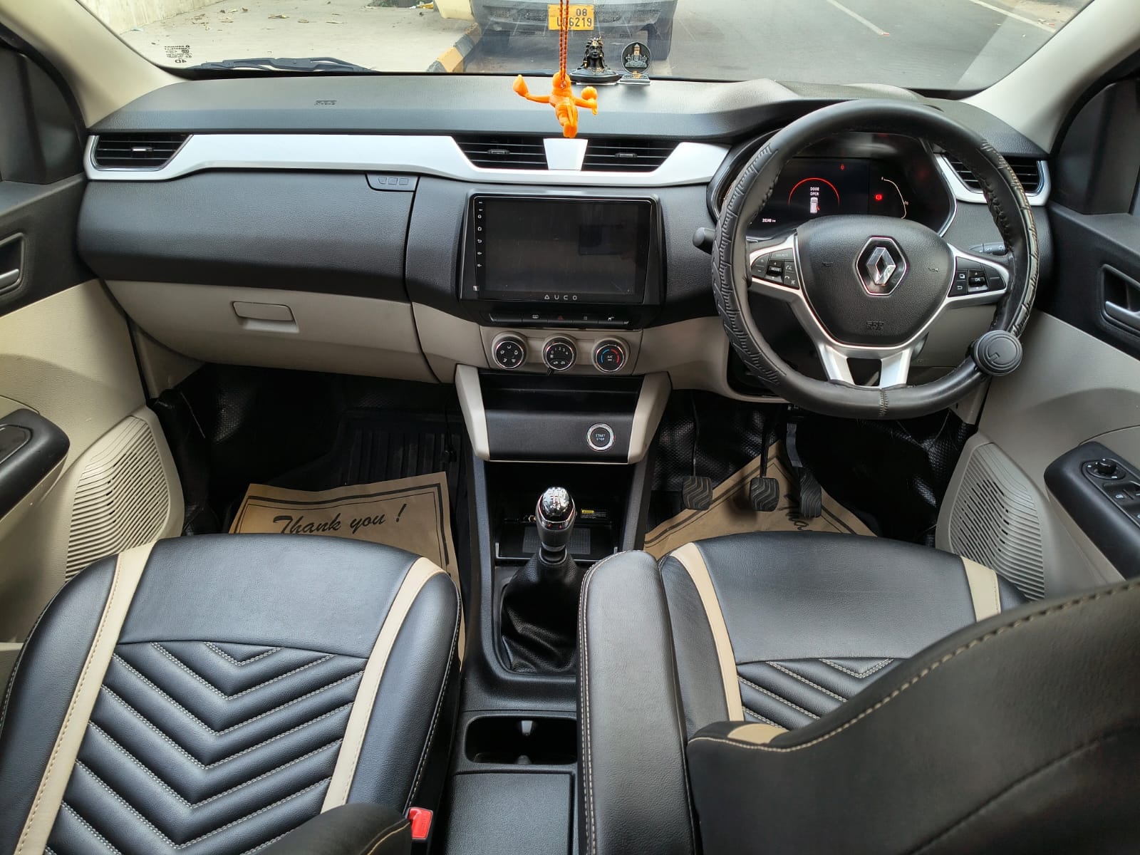 Used 2024 Renault Triber Used 2024 Renault Triber