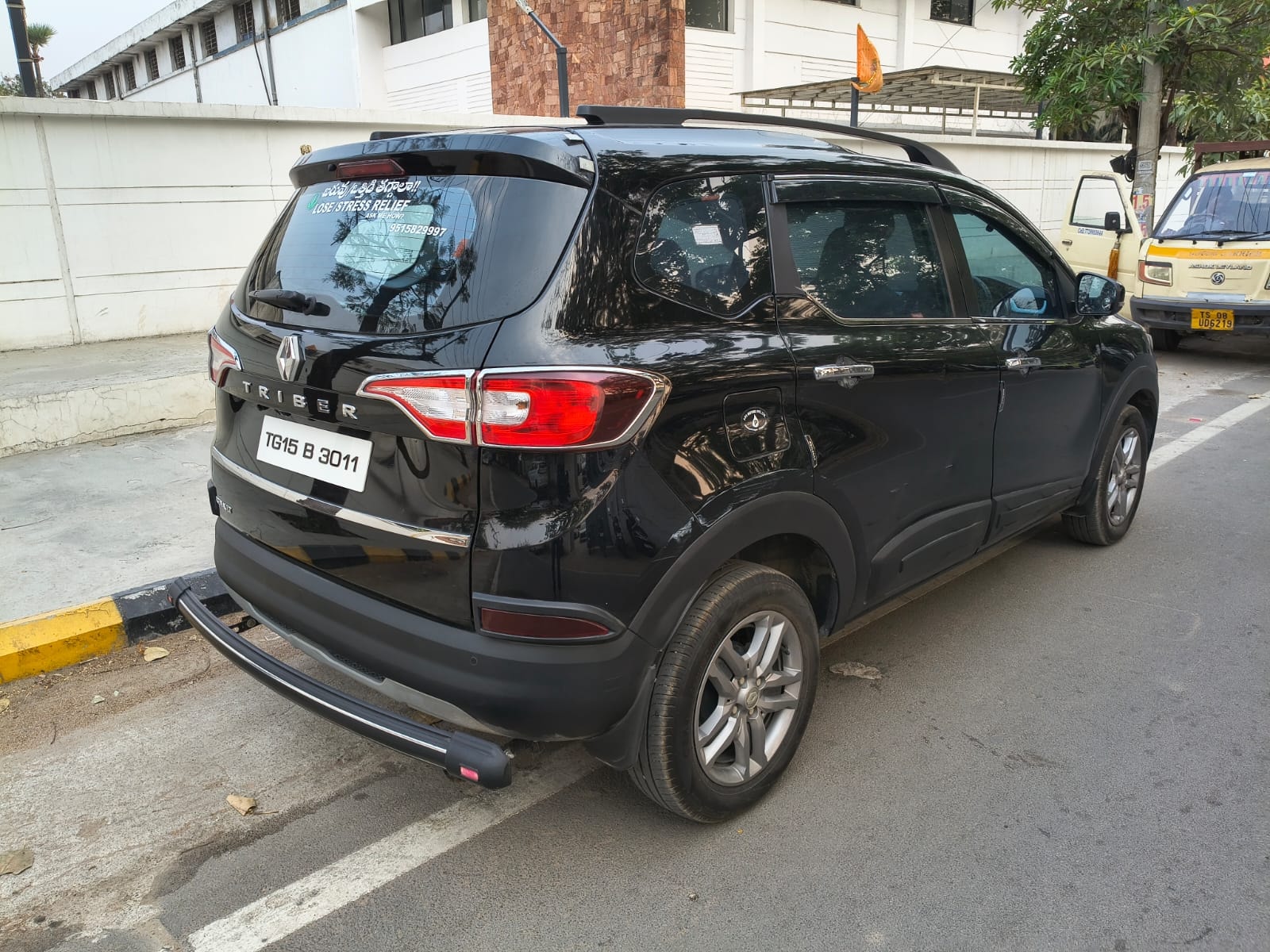 Used 2024 Renault Triber Used 2024 Renault Triber