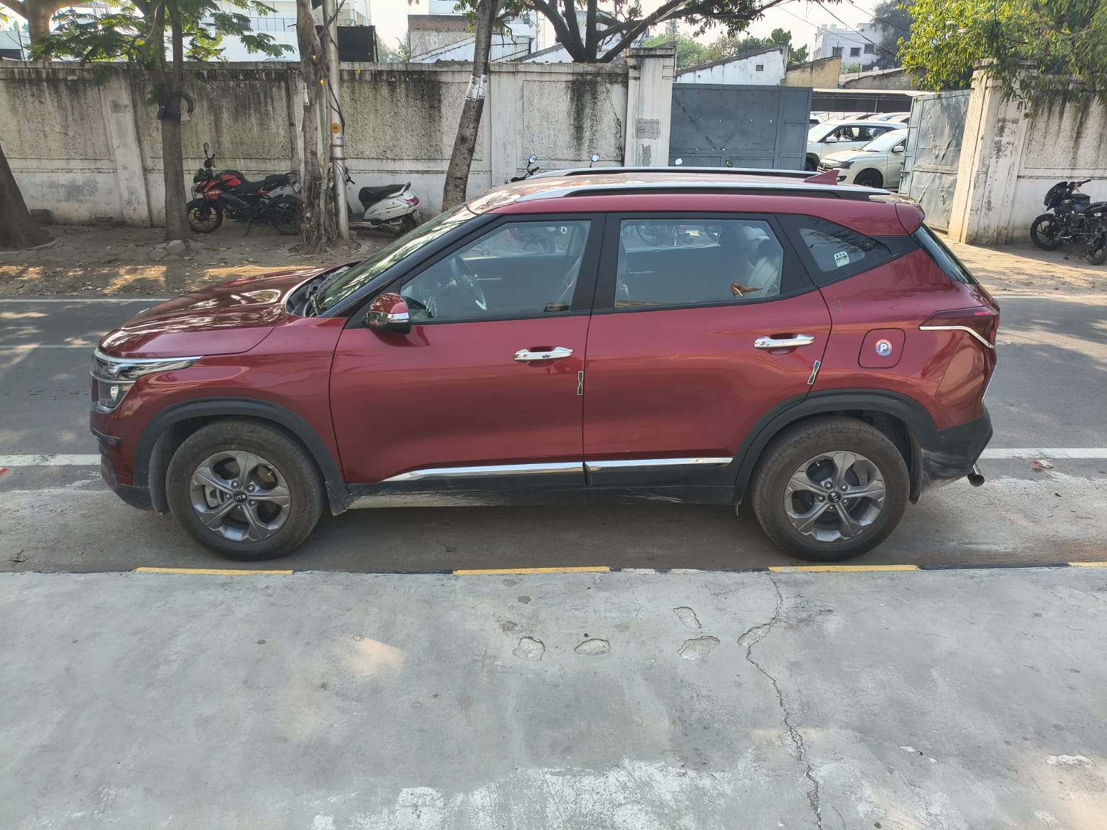 Seltos image 1 Seltos image 1