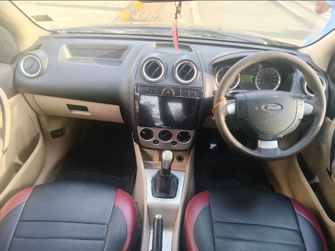 Fiesta image 11 Fiesta image 11