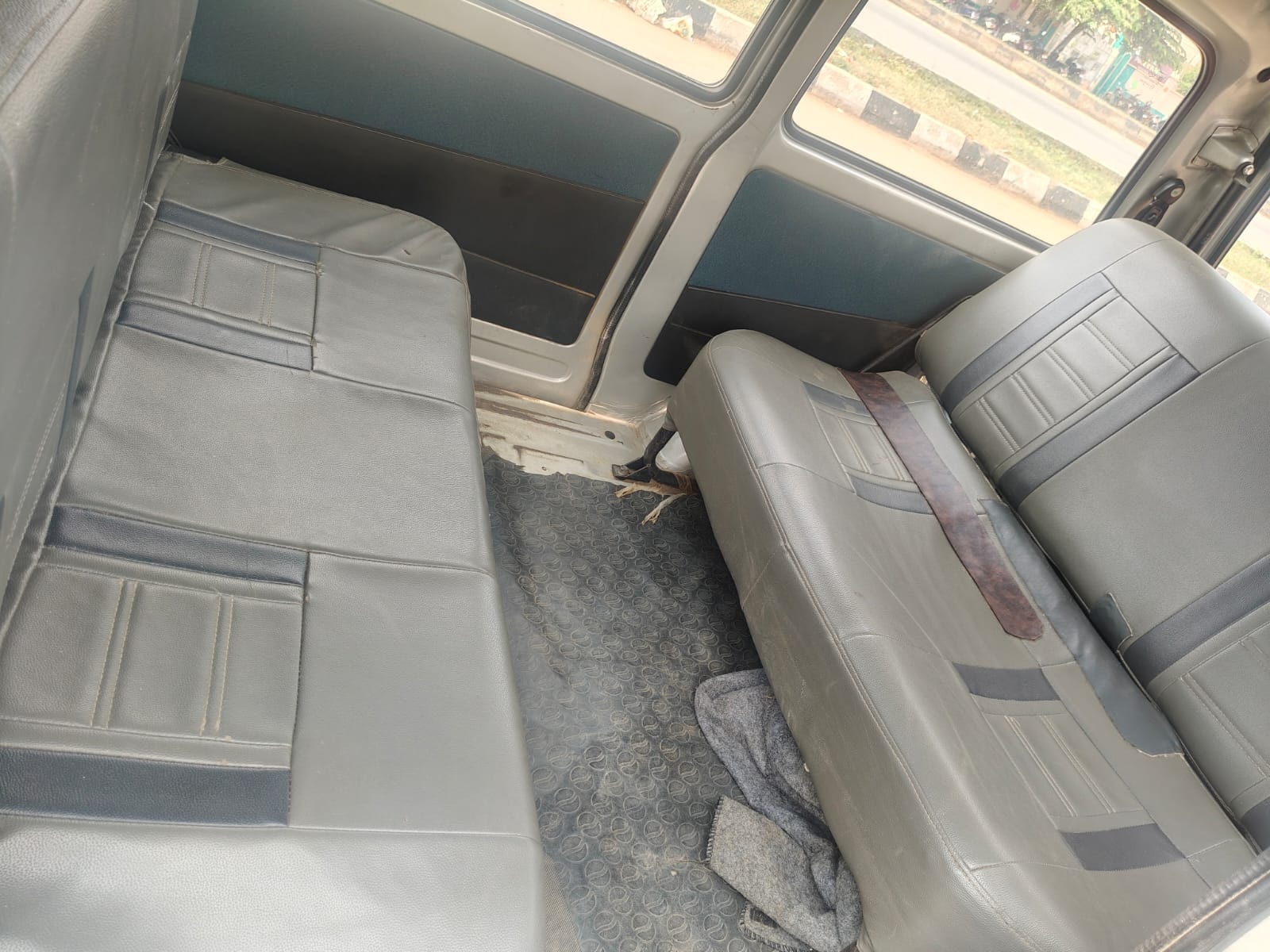 Used 2015 Maruti Suzuki Omni Used 2015 Maruti Suzuki Omni