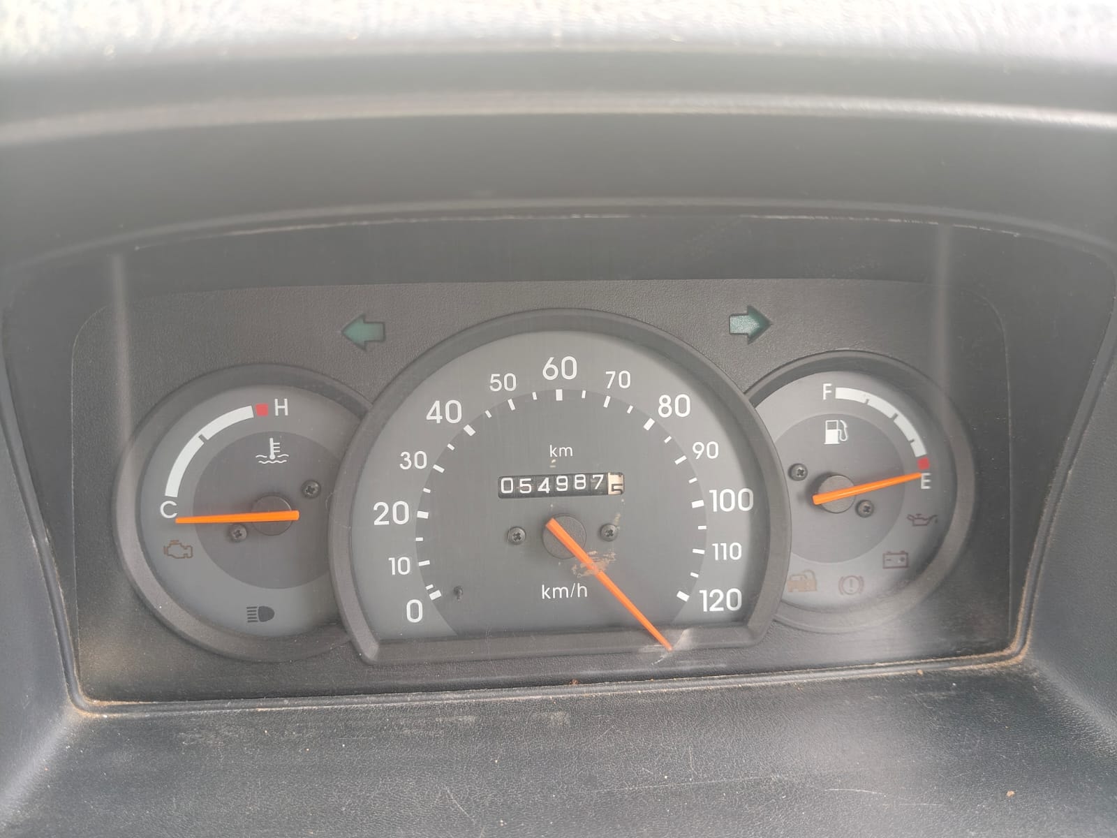 Used 2015 Maruti Suzuki Omni Used 2015 Maruti Suzuki Omni