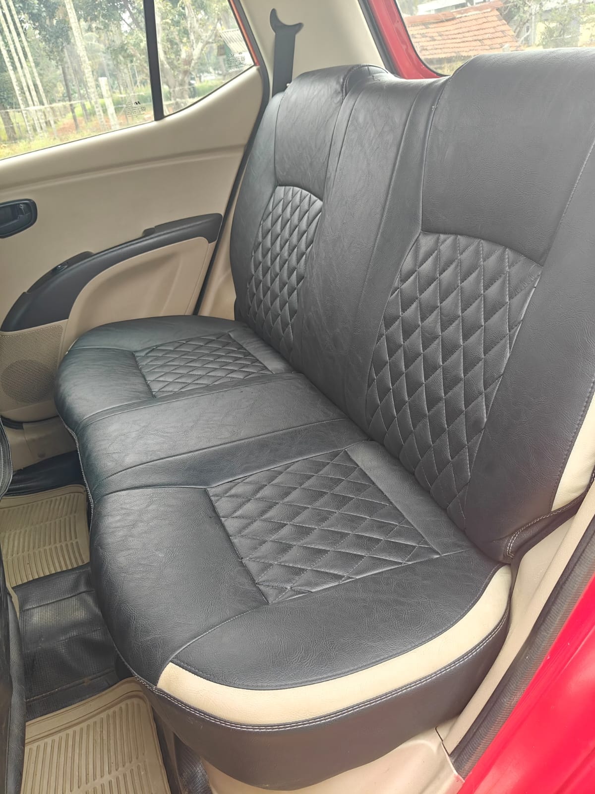 i10 image 15 i10 image 15