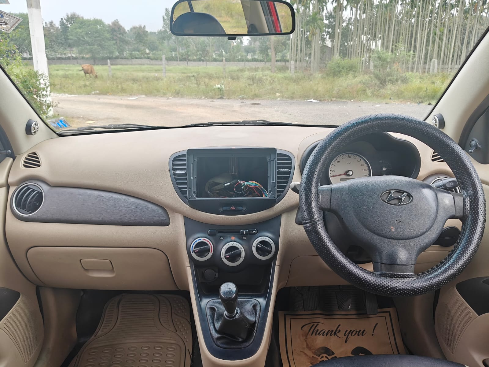 i10 image 12 i10 image 12