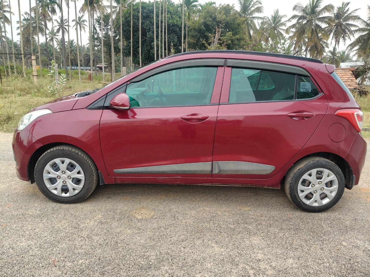 Grand i10 image 2 Grand i10 image 2