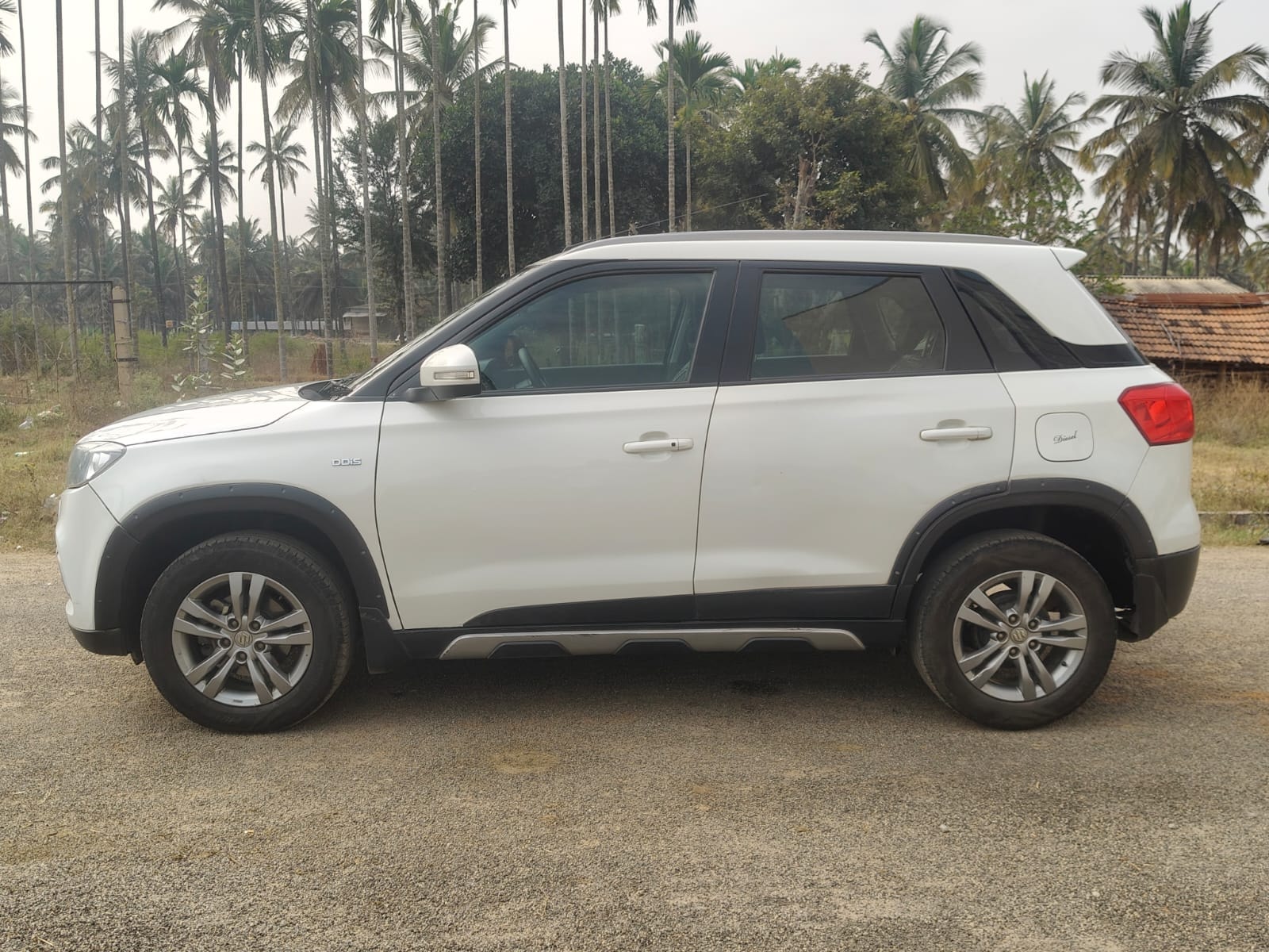 Vitara Brezza image 2 Vitara Brezza image 2