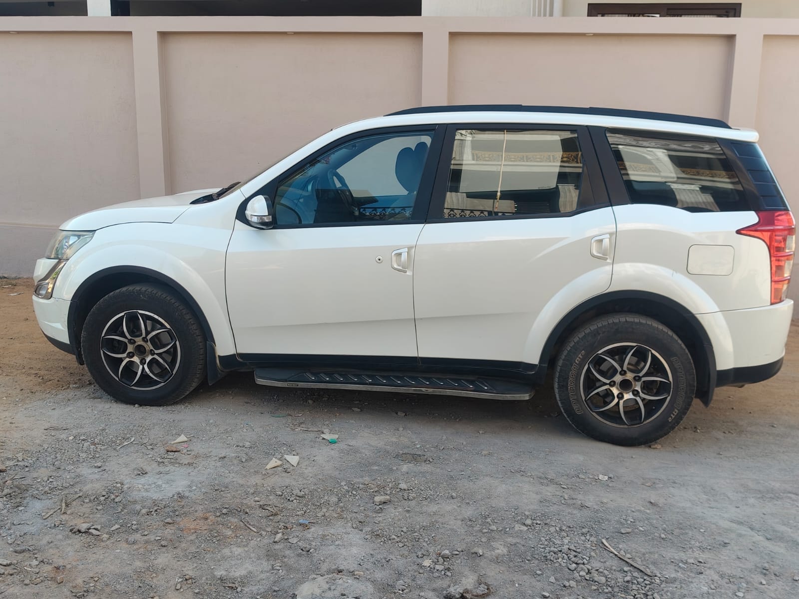 Used 2018 Mahindra XUV500 Used 2018 Mahindra XUV500