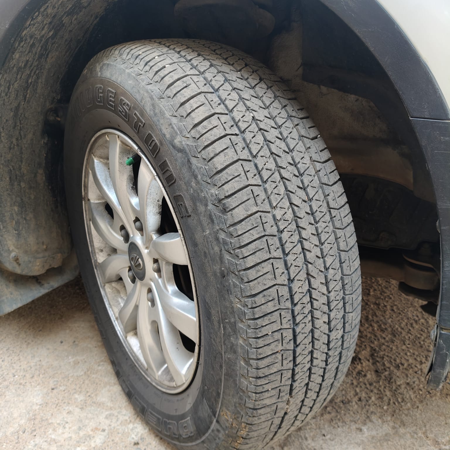 XUV500 image 9 XUV500 image 9