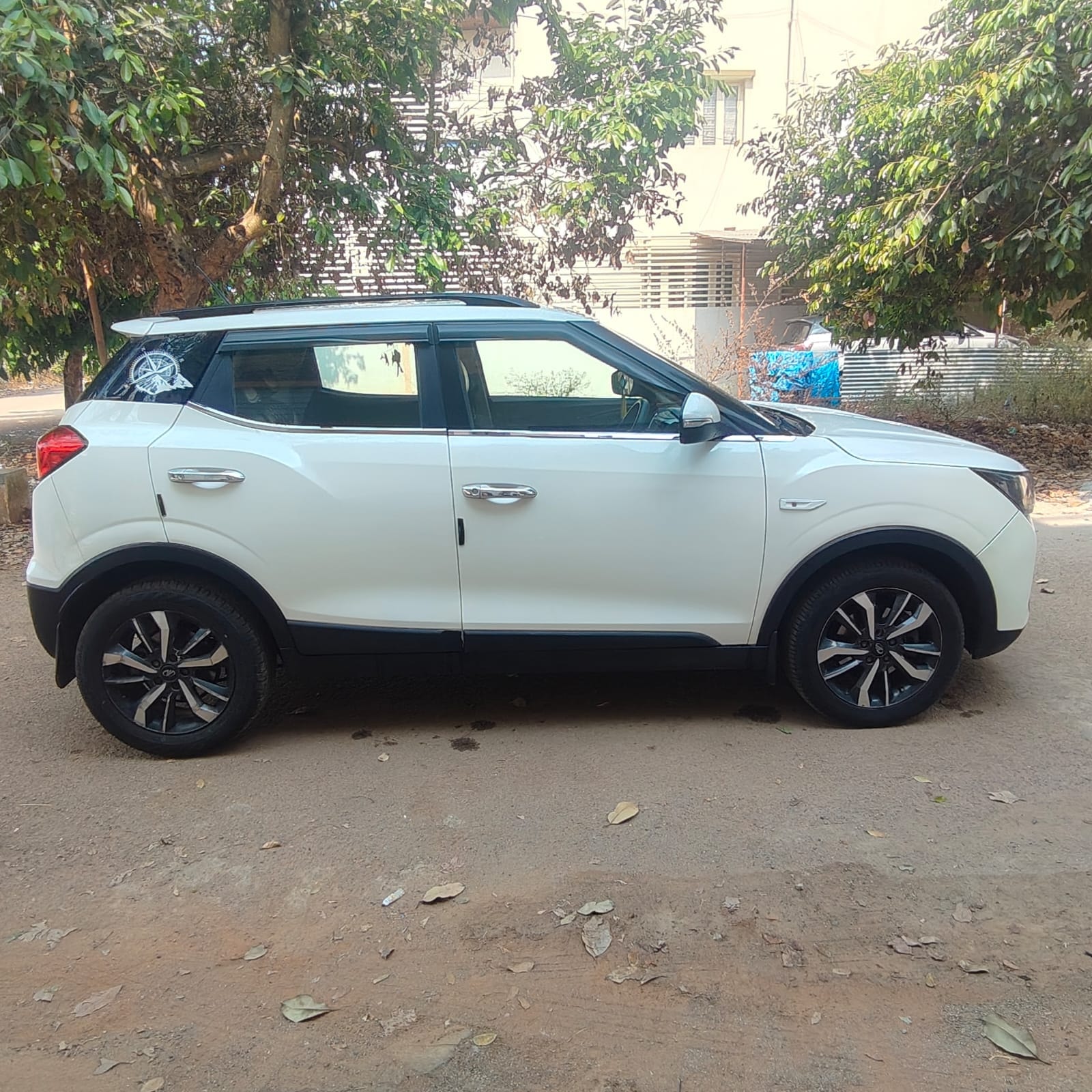 XUV300 image 6 XUV300 image 6