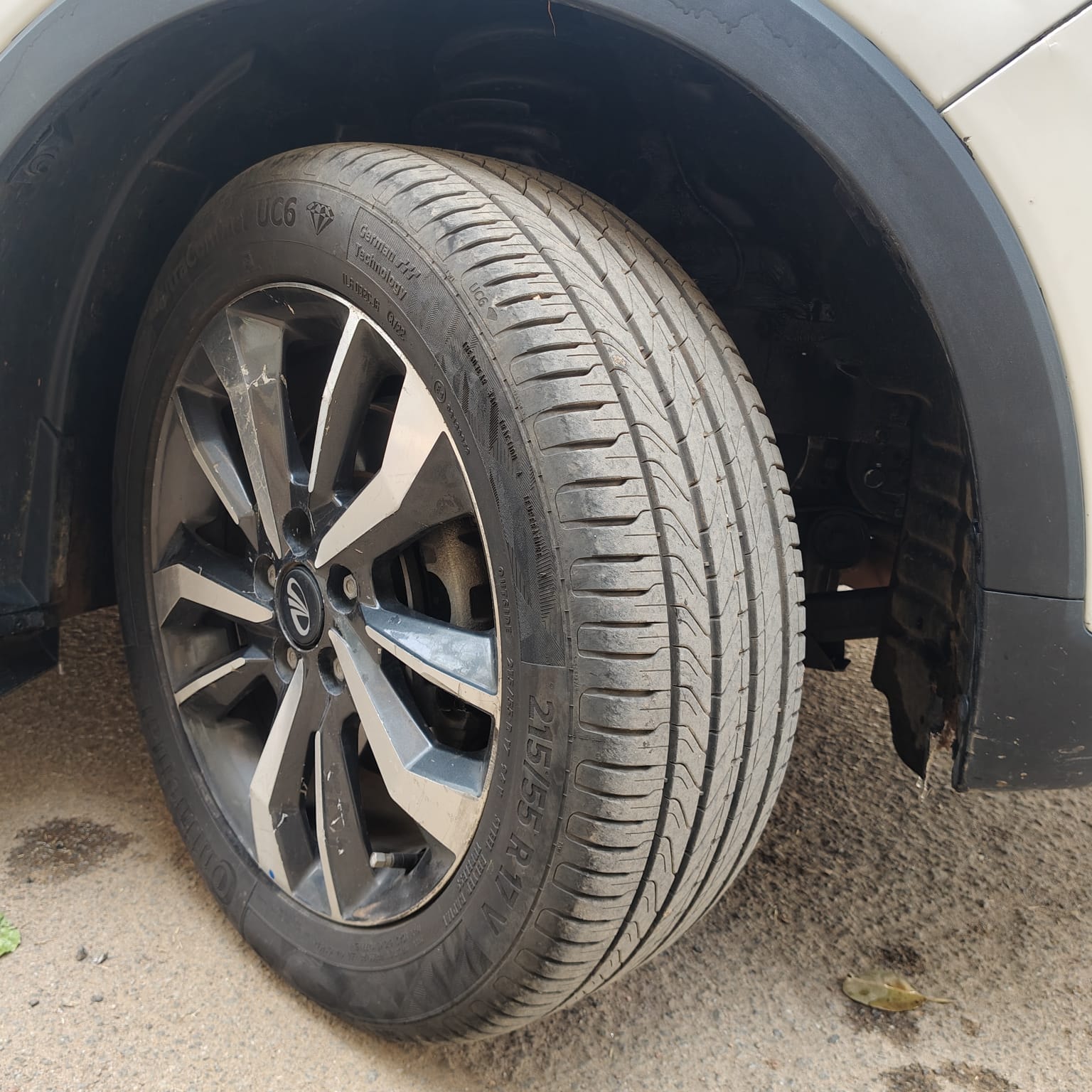 XUV300 image 9 XUV300 image 9