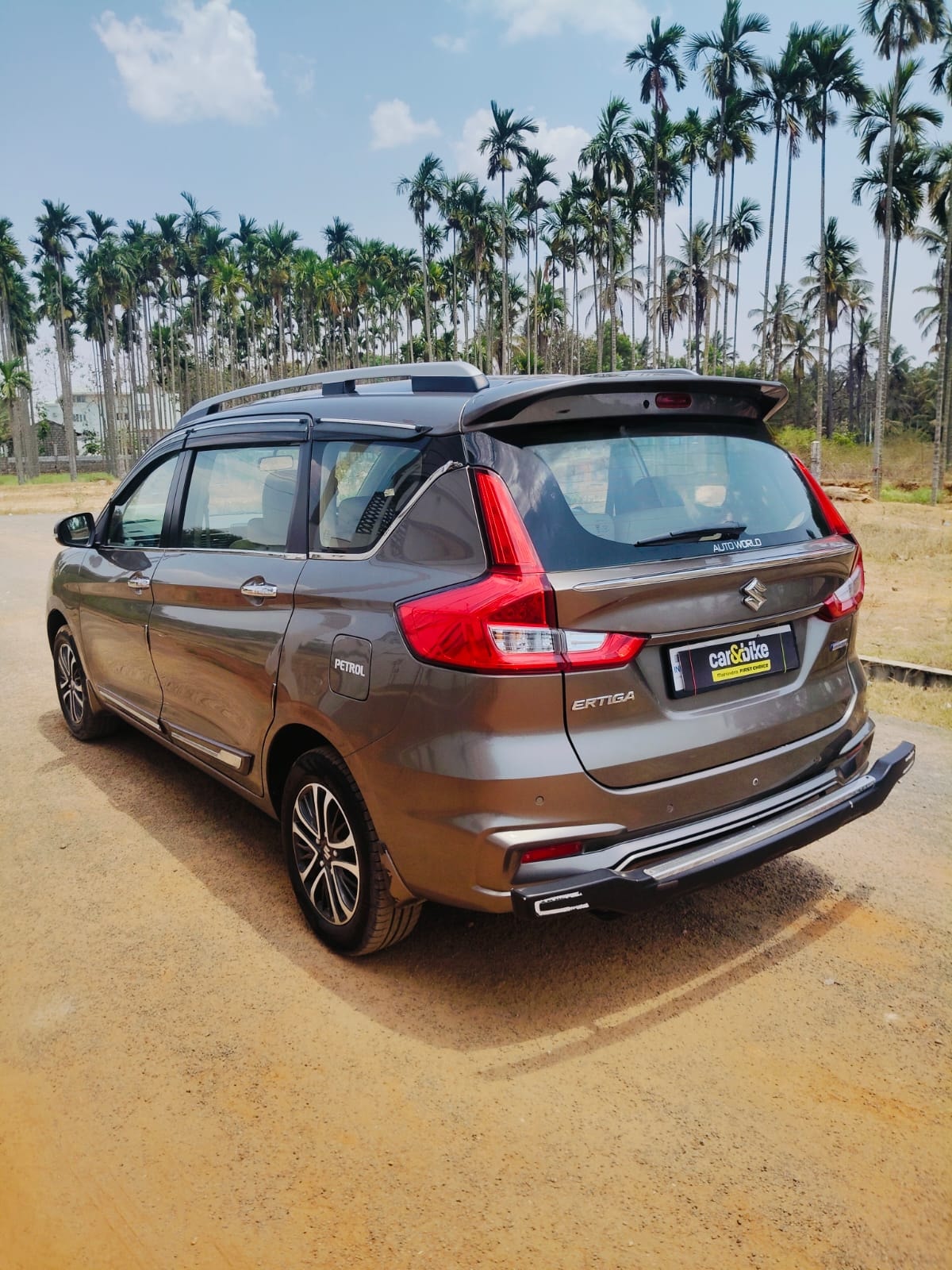 Ertiga image 3 Ertiga image 3