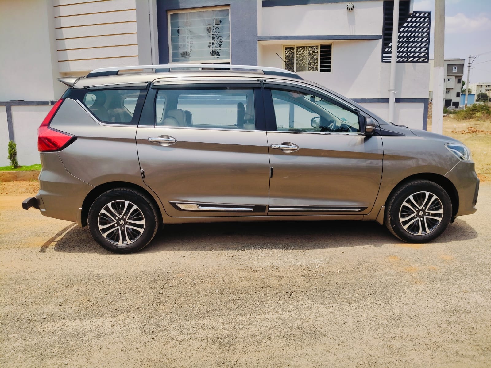 Ertiga image 6 Ertiga image 6