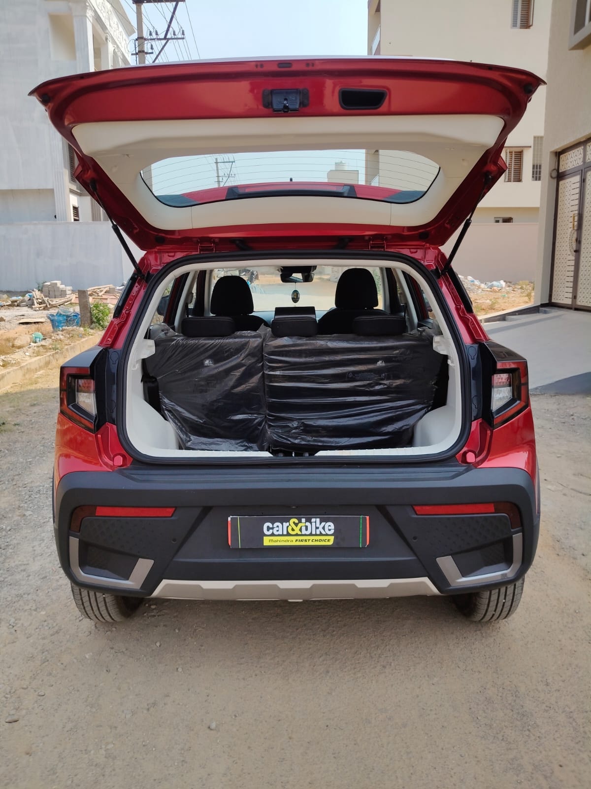 XUV 3XO image 10 XUV 3XO image 10