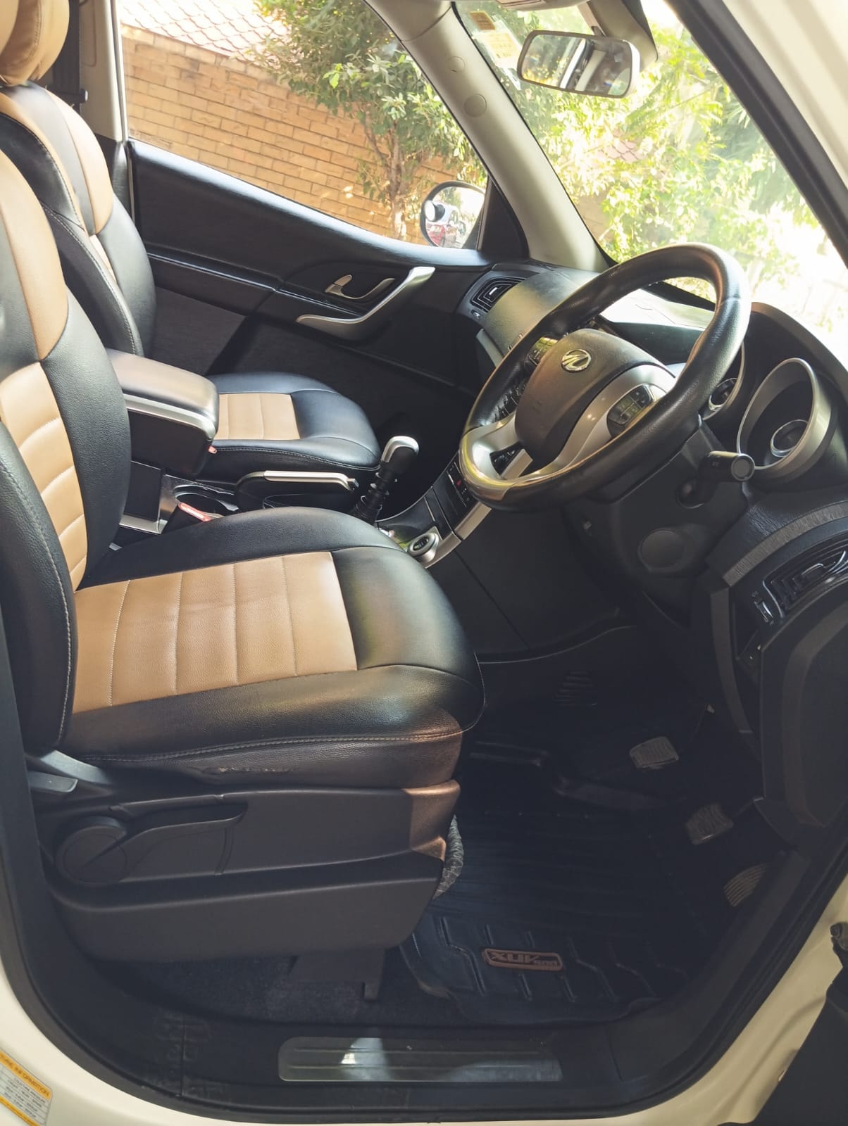 Used 2018 Mahindra XUV500 Used 2018 Mahindra XUV500