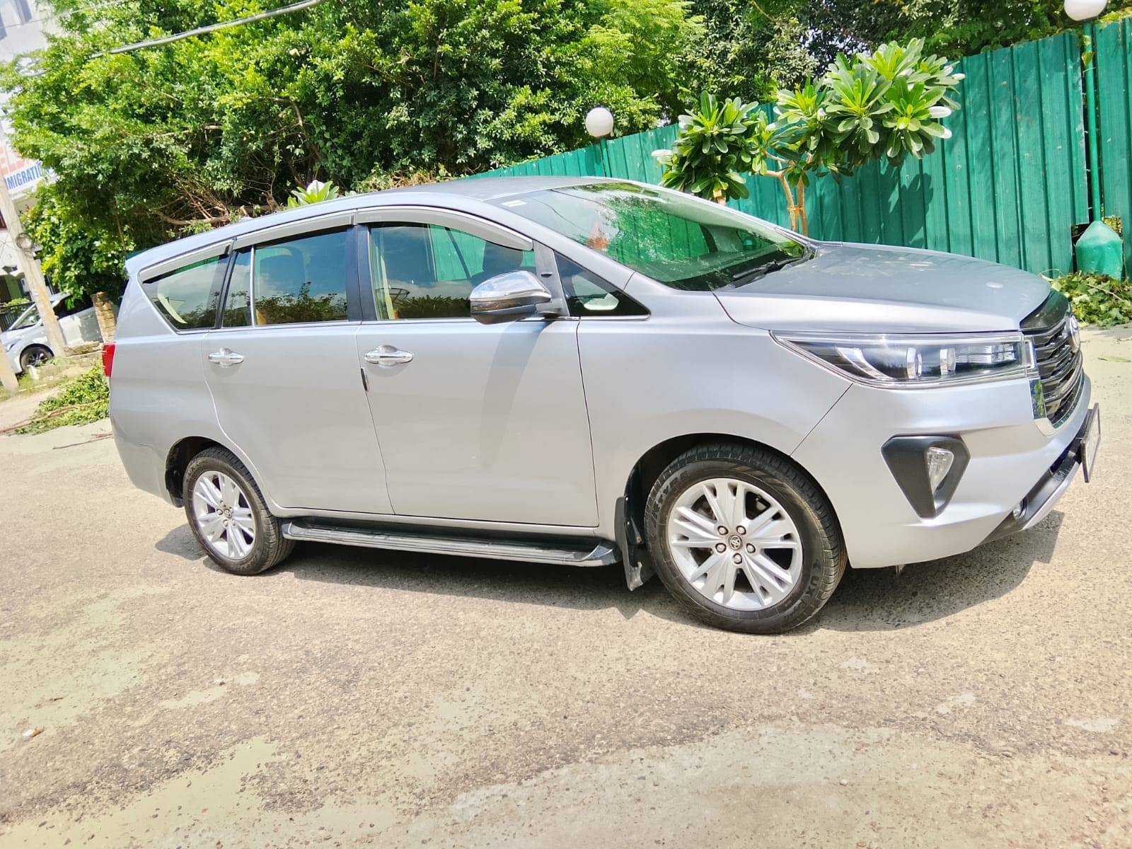 Used 2019 Toyota Innova Crysta Used 2019 Toyota Innova Crysta