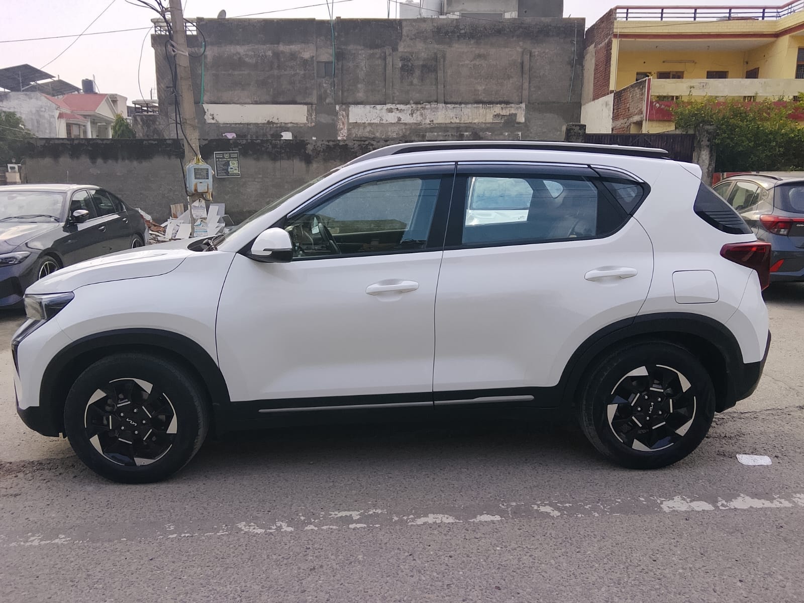 Used 2024 Kia Sonet Used 2024 Kia Sonet