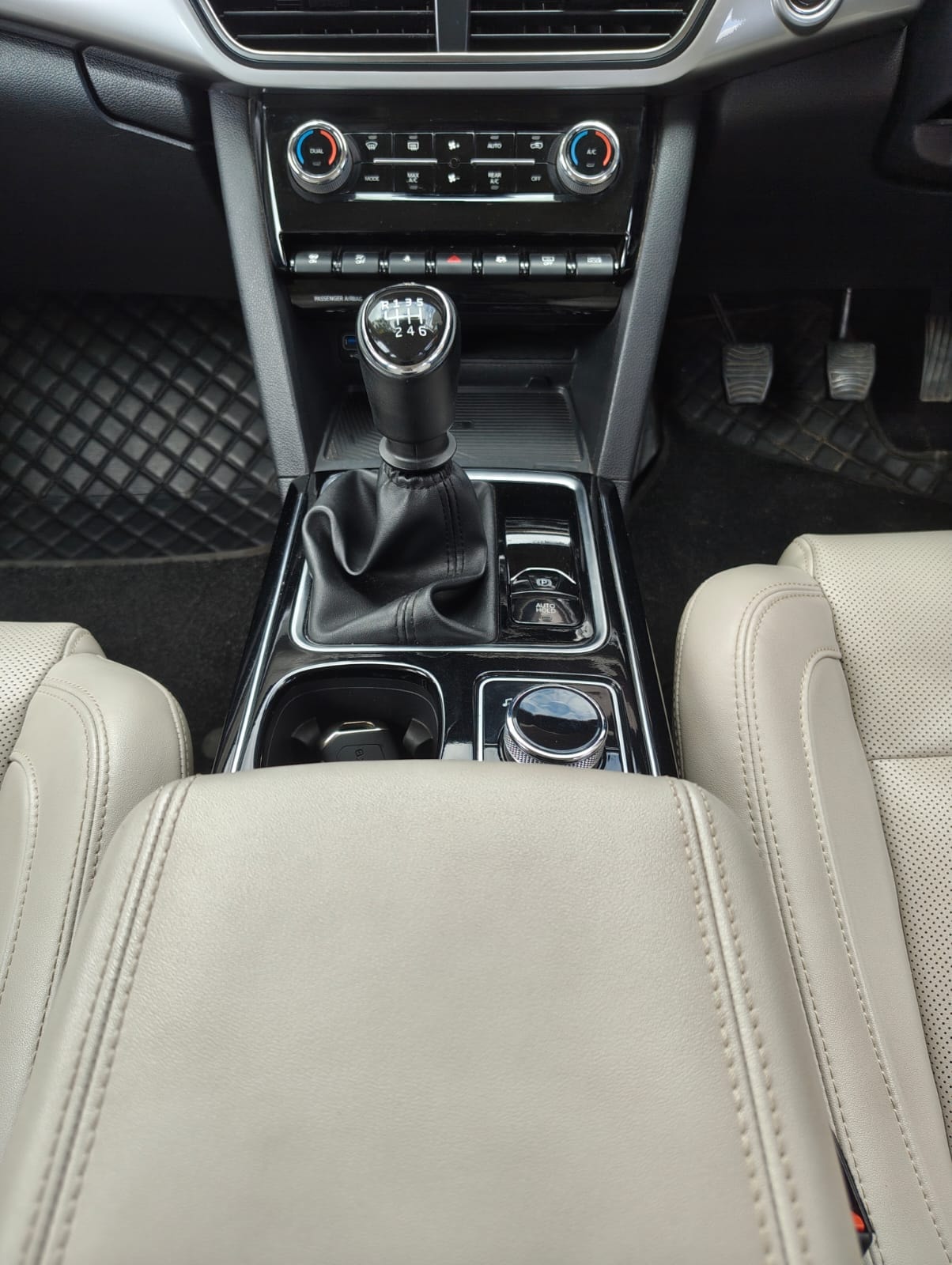 Used 2021 Mahindra XUV700 Used 2021 Mahindra XUV700