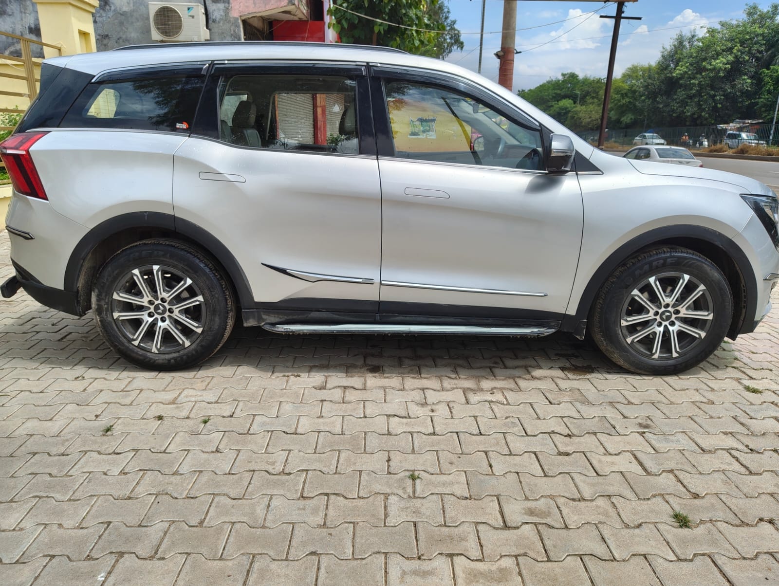 Used 2021 Mahindra XUV700 Used 2021 Mahindra XUV700