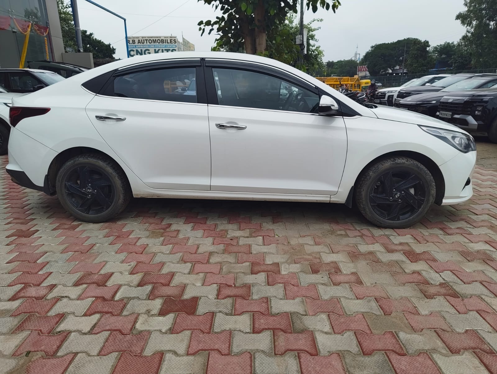 Used 2022 Hyundai Verna Used 2022 Hyundai Verna
