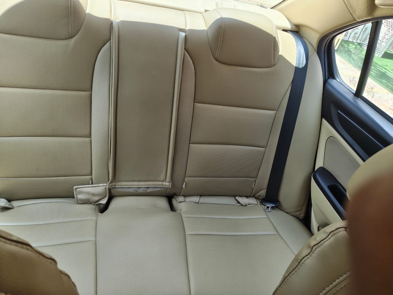 Used 2022 Honda Amaze Used 2022 Honda Amaze